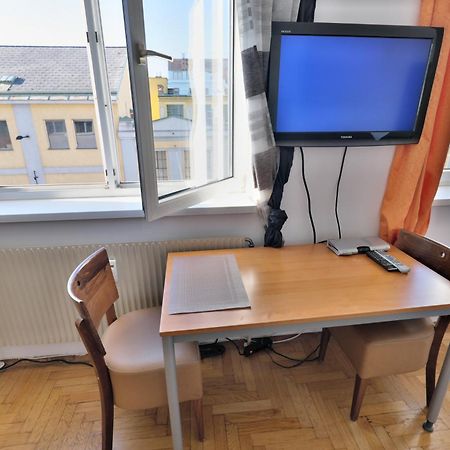 Schoenbrunn Apartment Vienne Extérieur photo